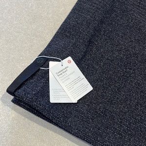 Lululemon Snap Scarf